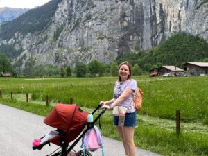family-vacation-in-switzerland-lauterbrunnen